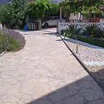 Apartmán Stunning In With House Sea View *
