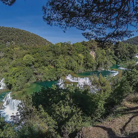 Gorgeous In With Wifi