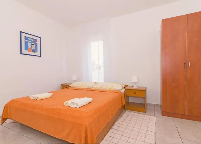 Appartement Gorgeous In With Wifi