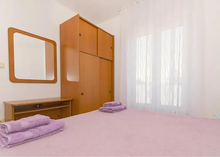 Gorgeous In With Wifi