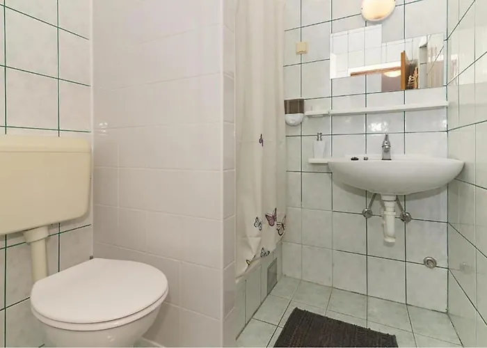 Appartement Gorgeous In With Wifi