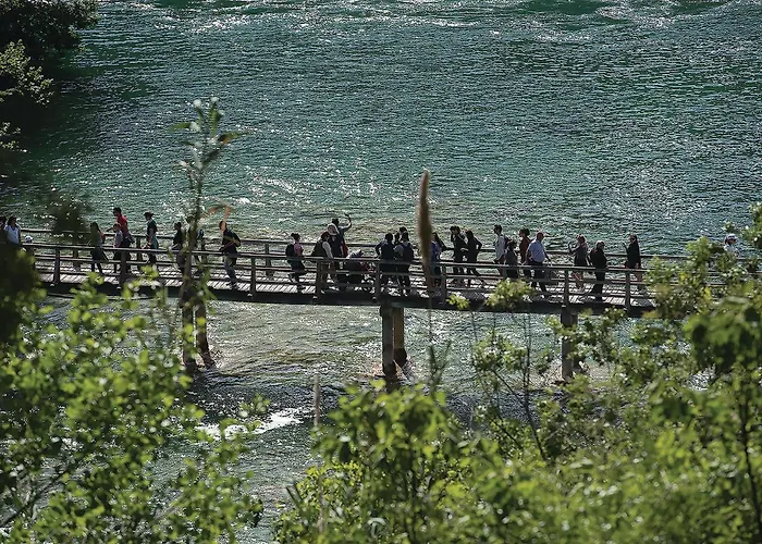 Gorgeous In With Wifi *